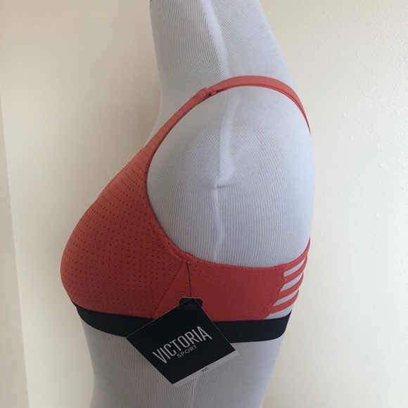 NWT Victoria’s Secret Pink Sport Bra🌺 - Picture 4 of 5